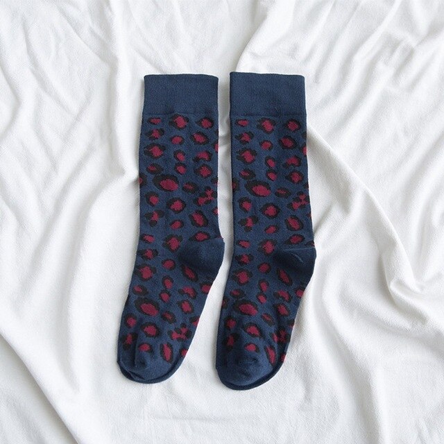 Soft Women's Leopard Print Mid Length Socks