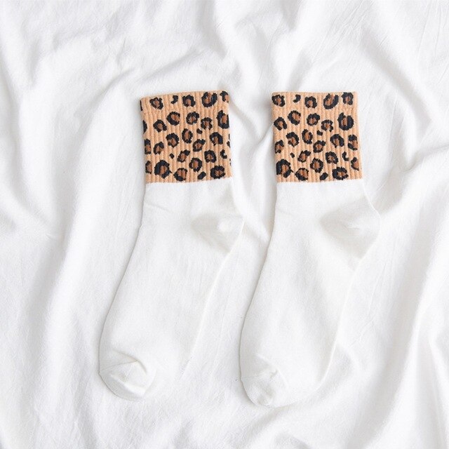 Soft Women's Leopard Print Mid Length Socks