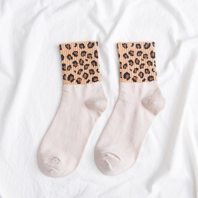 Soft Women's Leopard Print Mid Length Socks