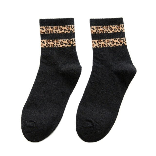 Soft Women's Leopard Print Mid Length Socks