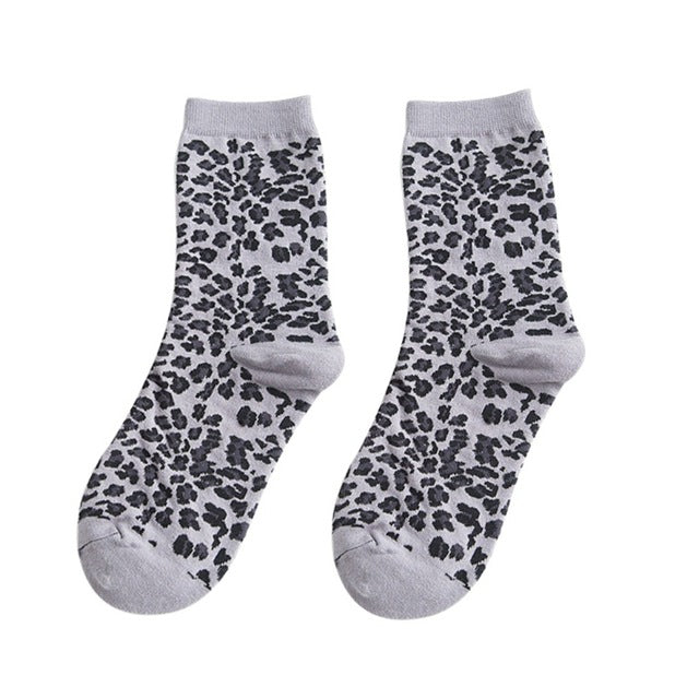 Soft Women's Leopard Print Mid Length Socks