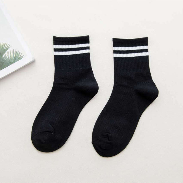 Funny Cute Japanese High School Girls Cotton Loose Striped Crew Socks Colorful Women Harajuku Designer Retro Short Sock