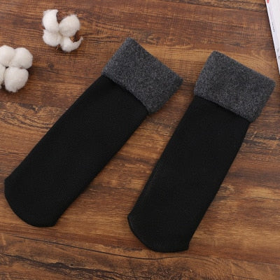 Winter Warmer Women Thicken Thermal Wool Cashmere Snow Socks Seamless Velvet Boots Floor Sleeping Socks for Mens
