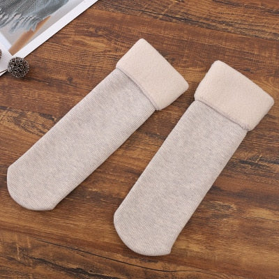 Winter Warmer Women Thicken Thermal Wool Cashmere Snow Socks Seamless Velvet Boots Floor Sleeping Socks for Mens