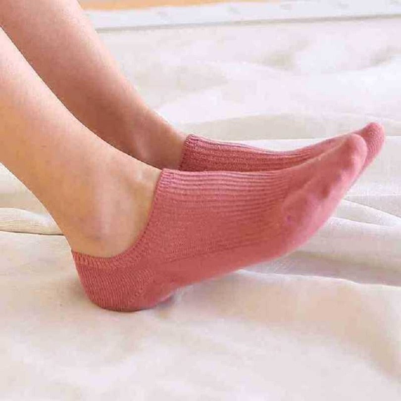 Classic Solid Breathable Women's Cotton Low Socks