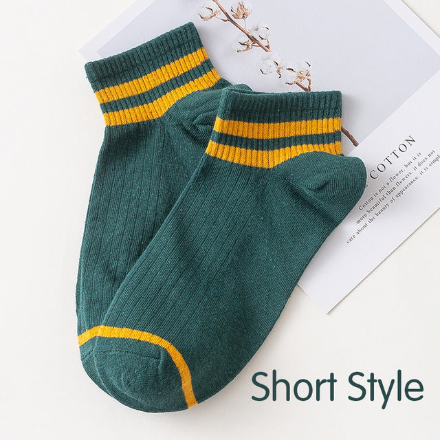 Funny Cute Japanese High School Girls Cotton Loose Striped Crew Socks Colorful Women Harajuku Designer Retro Short Sock